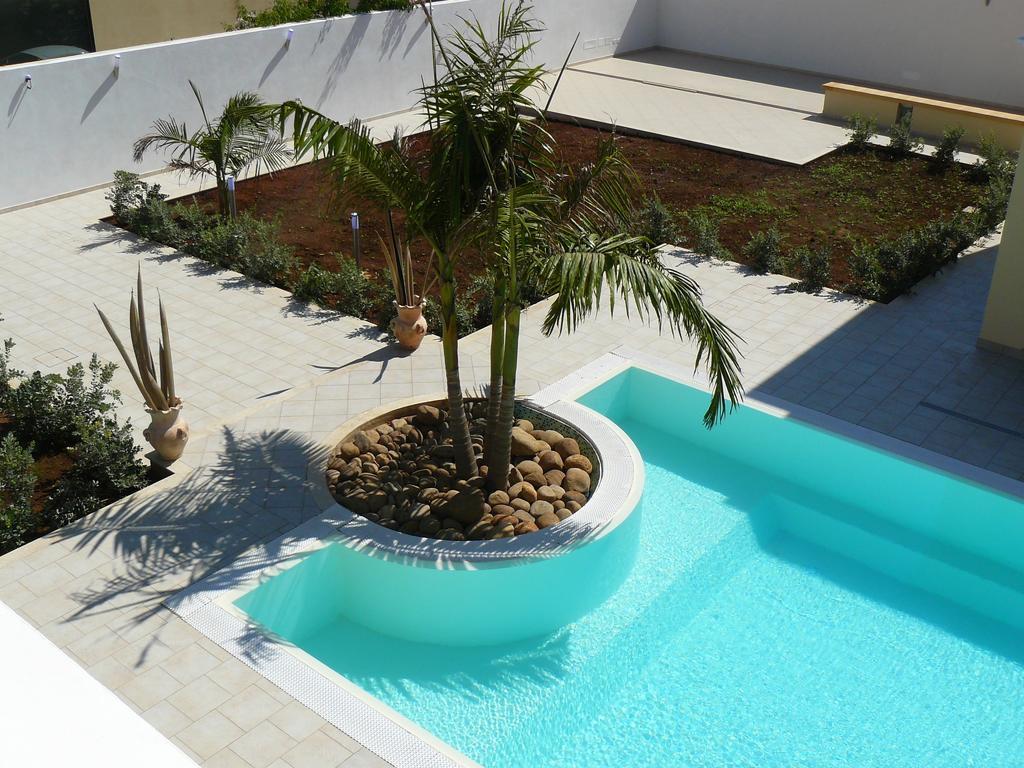 Oasi Tortuga Residence Piscina E Barbecue H24 Мадзара дел Вало Екстериор снимка