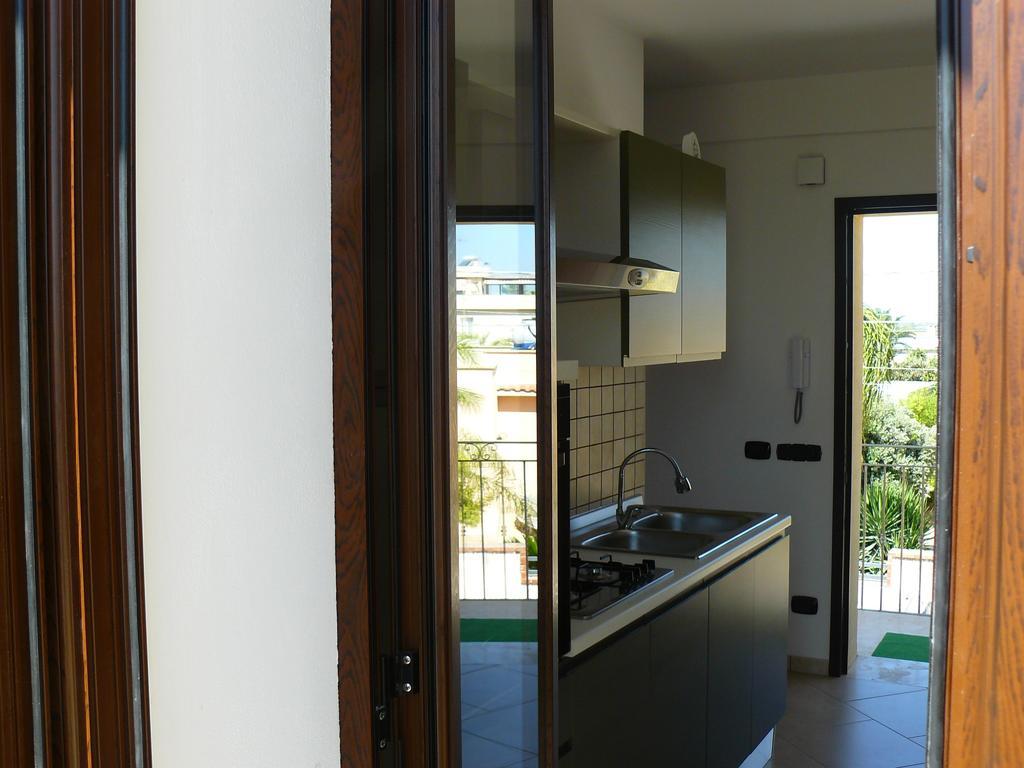 Oasi Tortuga Residence Piscina E Barbecue H24 Мадзара дел Вало Екстериор снимка