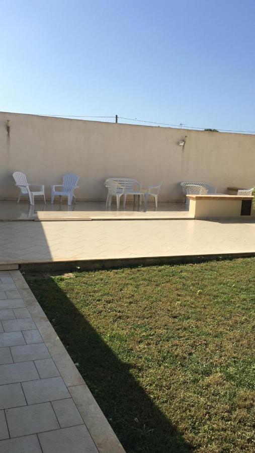 Oasi Tortuga Residence Piscina E Barbecue H24 Мадзара дел Вало Екстериор снимка