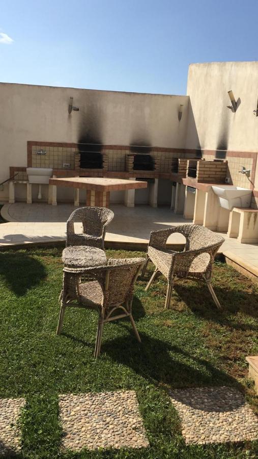 Oasi Tortuga Residence Piscina E Barbecue H24 Мадзара дел Вало Екстериор снимка